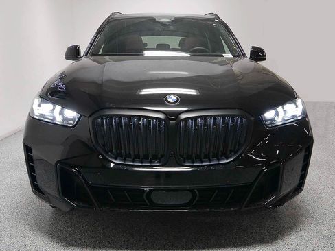 Used 2026 BMW X5 xDrive40i w/ M Sport Package AWD/4WD image 2