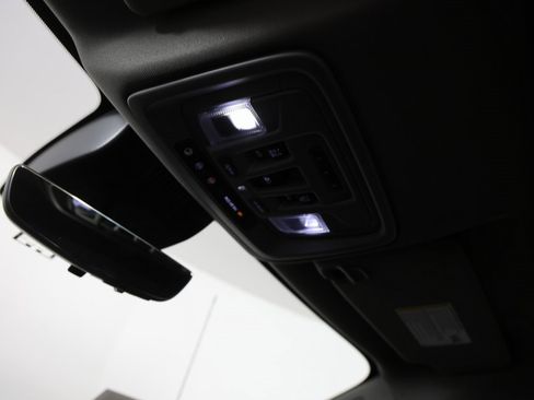 Used 2024 GMC Sierra 2500 Denali w/ Denali Reserve Package image 12