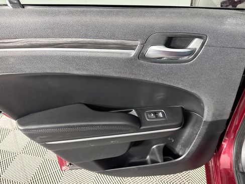Used 2019 Chrysler 300 Touring w/ Sport Appearance Package RWD image 24