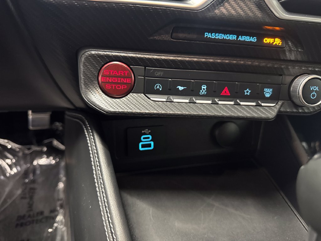 Used 2025 Ford Mustang GT Premium RWD image 35