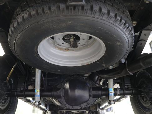 Used 2003 Ford F350 Lariat image 93