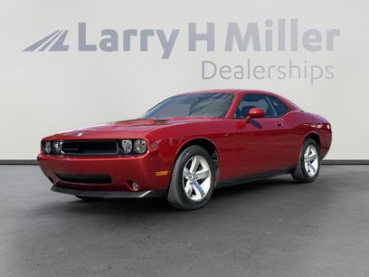 Used 2010 Dodge Challenger SE