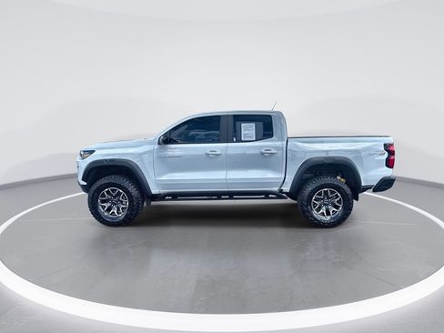 Used 2024 Chevrolet Colorado ZR2 w/ ZR2 Convenience Package III AWD/4WD image 5