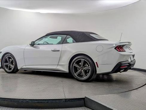 Used 2024 Ford Mustang Premium image 30