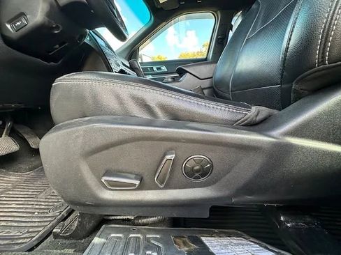 Used 2016 Ford Explorer Limited w/ Equipment Group 301A image 20