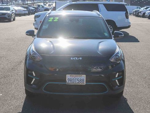 Used 2022 Kia Niro EX Premium image 6