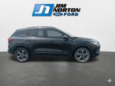Used 2023 Ford Escape ST-Line w/ Tech Pack #1 AWD/4WD image 11
