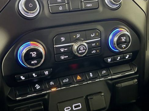 Used 2021 GMC Sierra 1500 AT4 AWD/4WD image 19