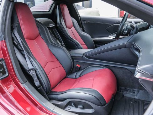 Used 2020 Chevrolet Corvette Stingray Convertible w/ Z51 Performance Package RWD image 25