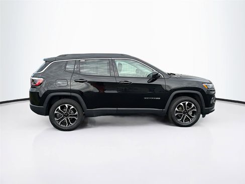Used 2022 Jeep Compass Limited AWD/4WD image 8