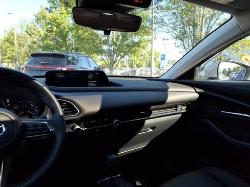 Certified 2025 MAZDA CX-30 AWD 2.5 S w/ Preferred Package image 21