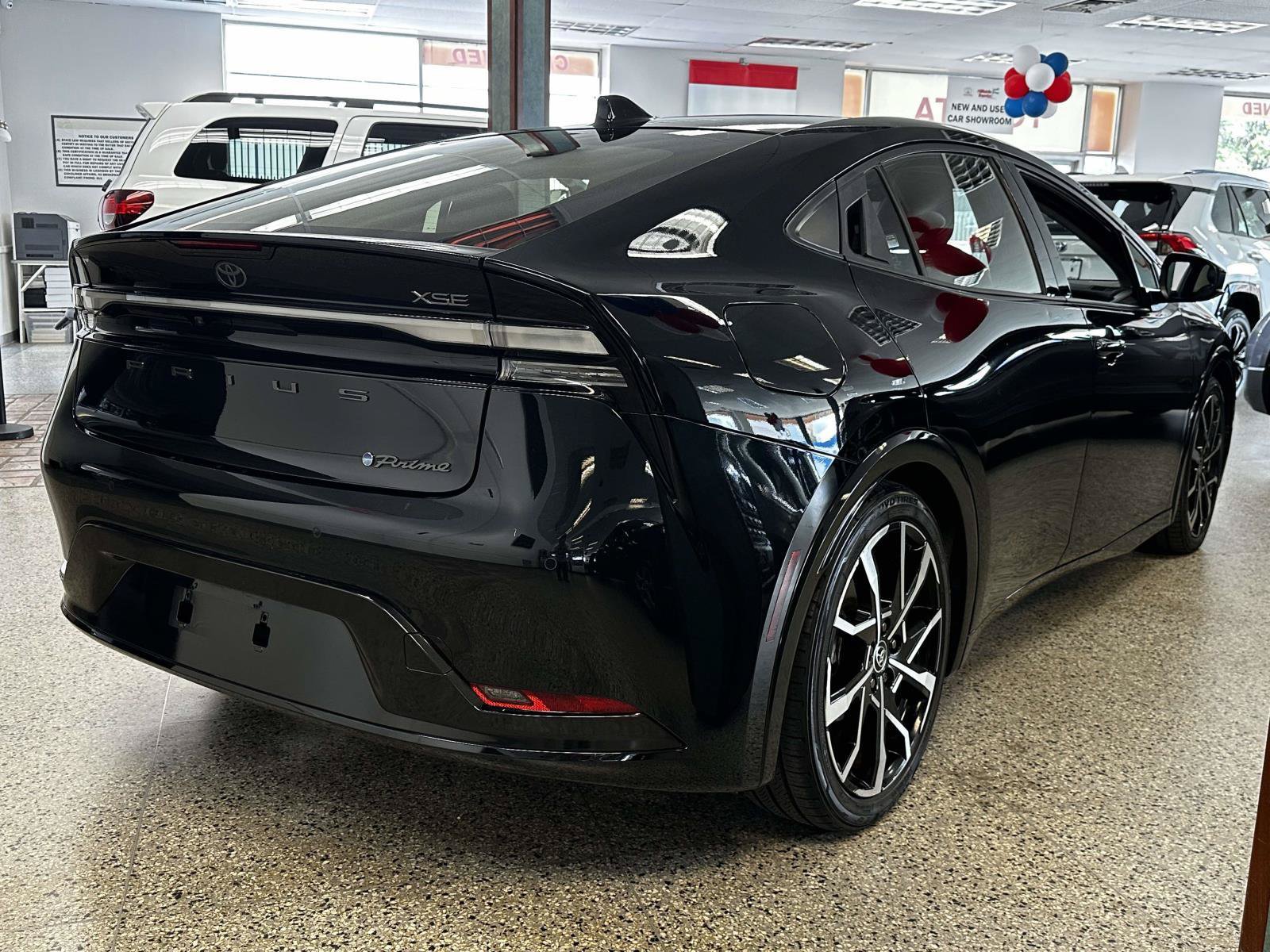 Certified 2024 Toyota Prius Prime FWD image 6