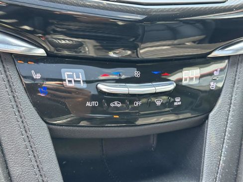 Used 2023 Cadillac XT6 Premium Luxury w/ Platinum Package image 29