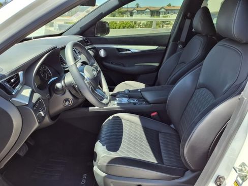 Used 2024 INFINITI QX50 Autograph image 16