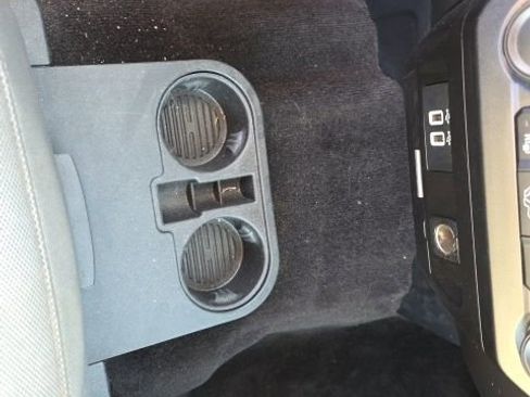 Used 2016 Ford F150 XLT w/ Equipment Group 302A Luxury image 27