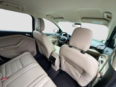 Used 2018 Ford Escape Titanium w/ Ford Safe & Smart Package FWD image 28