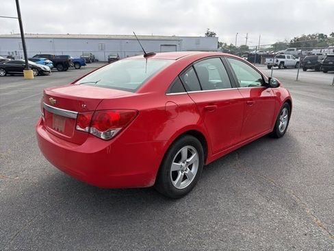 Used 2015 Chevrolet Cruze LT image 4