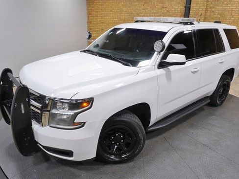 Used 2019 Chevrolet Tahoe 4WD image 2