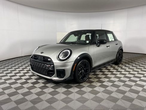New 2026 MINI Cooper S image 3