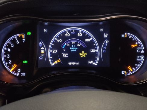 Used 2019 Jeep Grand Cherokee High Altitude image 23