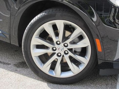 Used 2023 Buick Envision Avenir image 7