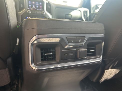 Used 2021 GMC Sierra 1500 SLT image 15