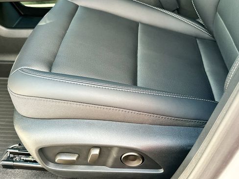 New 2026 GMC Terrain Elevation w/ Elevation Premium Package FWD image 9