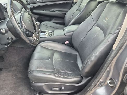 Used 2013 INFINITI G37 x Sedan w/ Premium Pkg AWD/4WD image 16