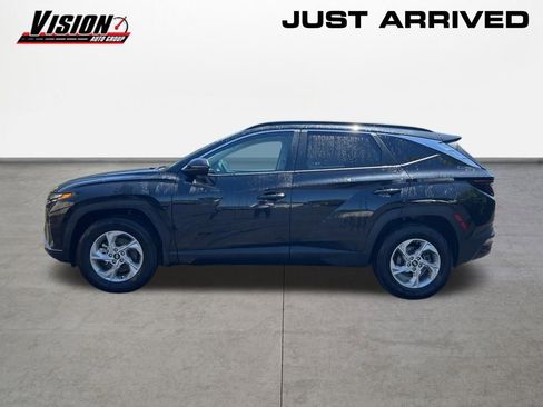Certified 2023 Hyundai Tucson SEL w/ Winter Package AWD/4WD image 2