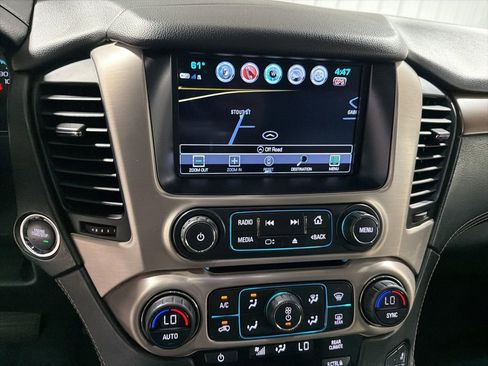Used 2020 GMC Yukon Denali w/ Open Road Package AWD/4WD image 32