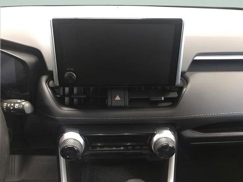 Certified 2023 Toyota RAV4 LE AWD/4WD image 16
