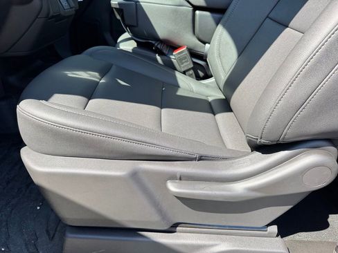 New 2025 Chevrolet Silverado 1500 W/T image 24