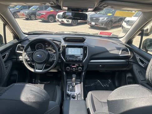 Used 2022 Subaru Forester Premium image 36