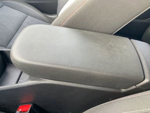 Used 2024 Chevrolet Trax RS image 29