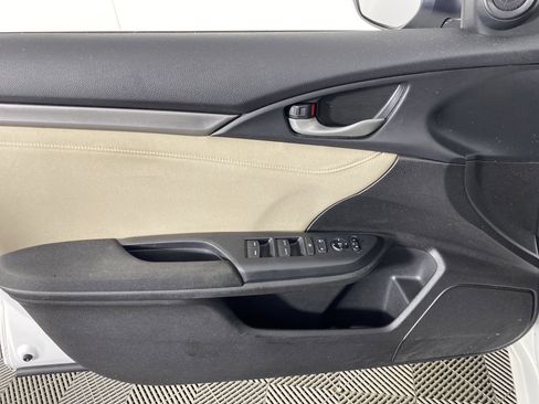 Used 2021 Honda Civic EX image 15