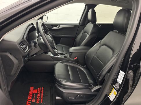 Used 2024 Ford Escape Platinum image 20