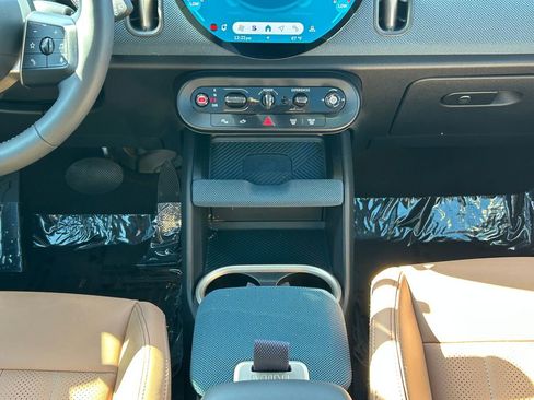 Used 2025 MINI Cooper Countryman SE w/ Comfort Package Max image 26