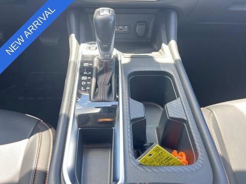 Used 2025 Nissan Sentra SR w/ SR Premium Package FWD image 16