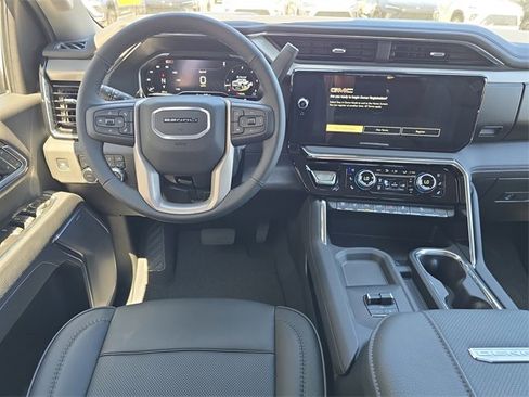 New 2025 GMC Sierra 2500 Denali w/ Technology Package image 14