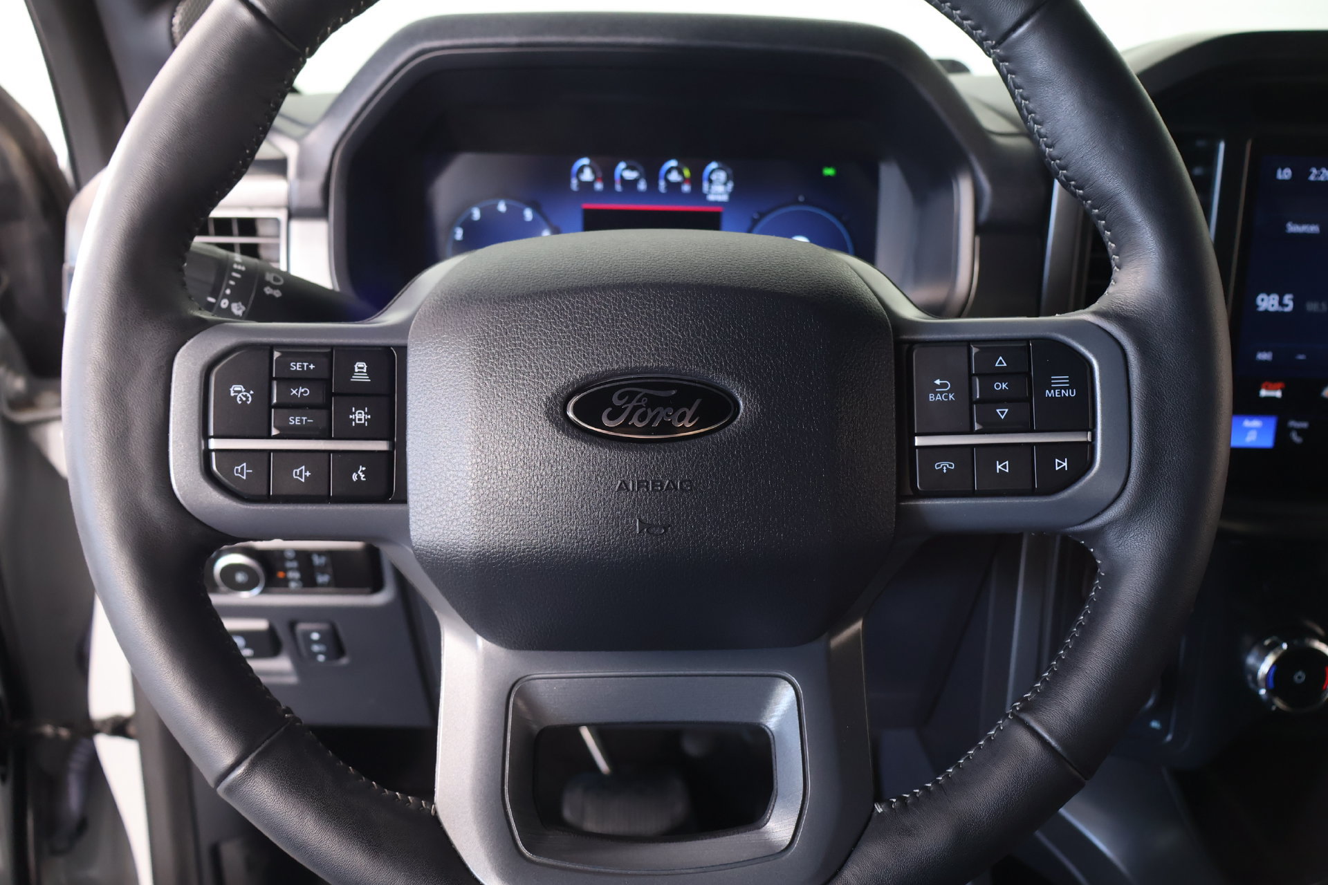 Used 2024 Ford F150 Lariat w/ Bed Utility Package AWD/4WD image 3