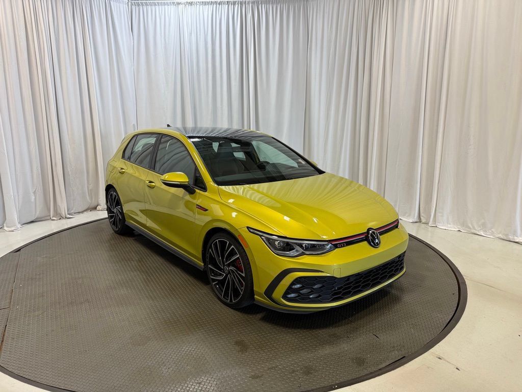 Used 2022 Volkswagen GTI Autobahn FWD image 2