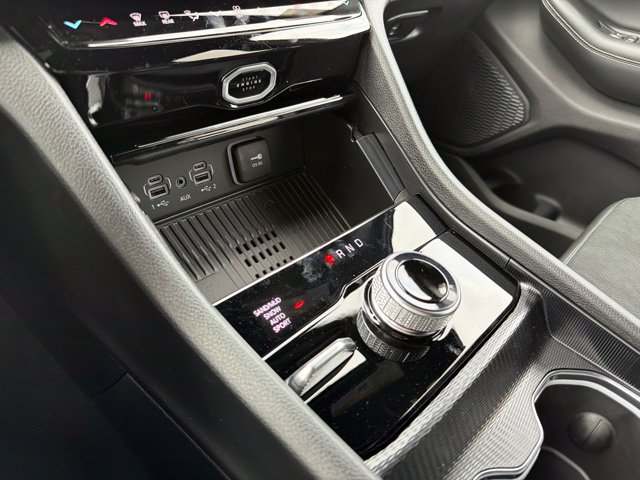 New 2026 Jeep Grand Cherokee Altitude AWD/4WD image 18