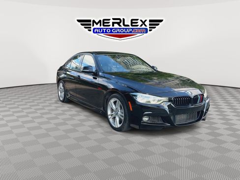 Used 2018 BMW 330i Sedan RWD image 3
