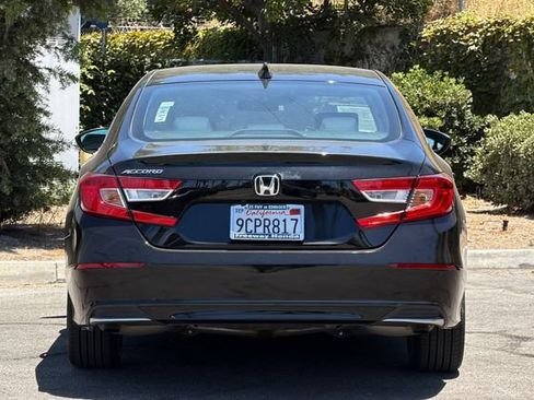Certified 2022 Honda Accord LX image 5