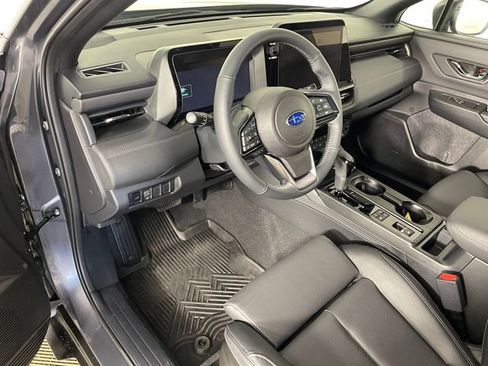 Used 2026 Subaru Outback Touring XT AWD/4WD image 3