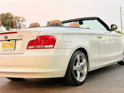 Used 2013 BMW 128i Convertible RWD image 16