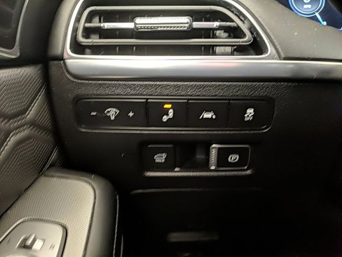 Used 2020 Hyundai Palisade Limited image 24