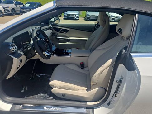 New 2026 Mercedes-Benz CLE 300 4MATIC Cabriolet image 13