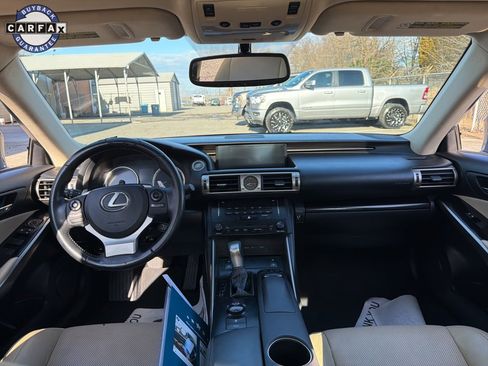 Used 2014 Lexus IS 250 image 19