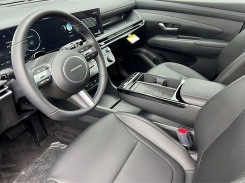 New 2025 Hyundai Tucson SEL image 10